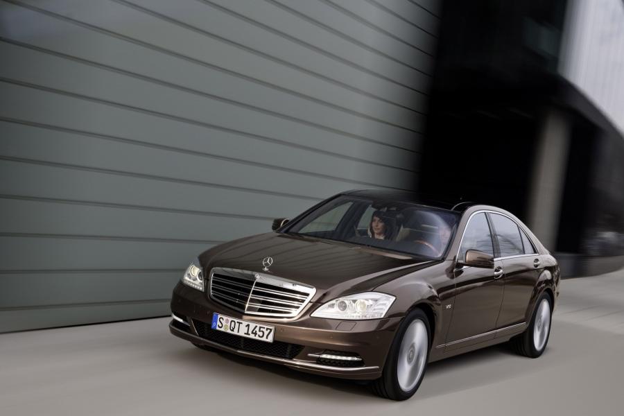  Mercedes-Benz S-Class 2009 года  (фото 4 из 7)